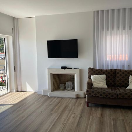 Apartamento Em Frente A Praia Sao Martinho do Porto Εξωτερικό φωτογραφία